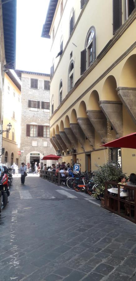 Spazioso, Luminoso A 10 Min Ponte Vecchio E Palazzo Pitti , Ideale Per Coppie E Famiglie Флоренция Екстериор снимка